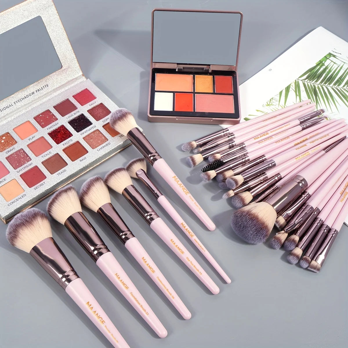 30PCS Professional Makeup Brush Set – Complete Kit with Travel Bag