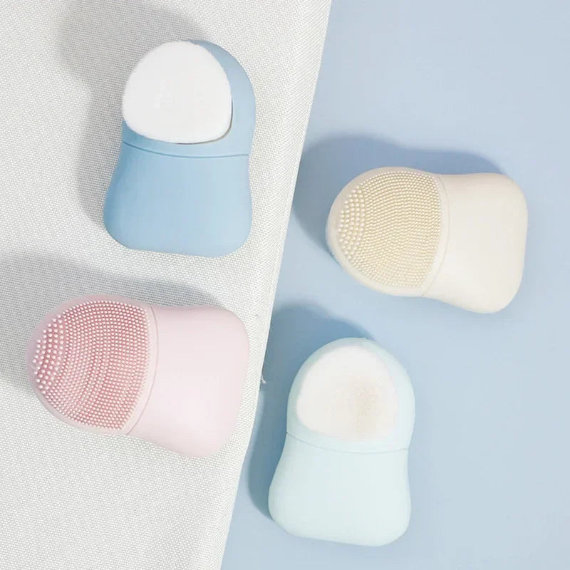 Double-Head Face Wash Brush – Japanese Silicone Manual Pore & Makeup Cleaner